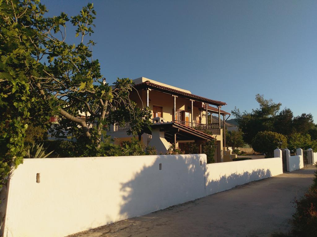 Explore Aegina Island Souvala Eksteriør billede